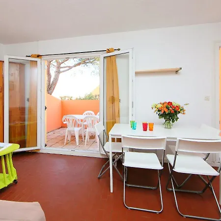 Les Quatre Soleils Apartment Agde